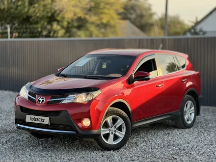 Toyota RAV4 2014 года за 8 950 000 тг. в Актобе