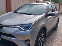 Toyota RAV4 2016 годаүшін8 500 000 тг. в Актау