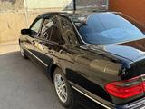 Mercedes-Benz E 200 2000 годаfor3 600 000 тг. в Жезказган – фото 2