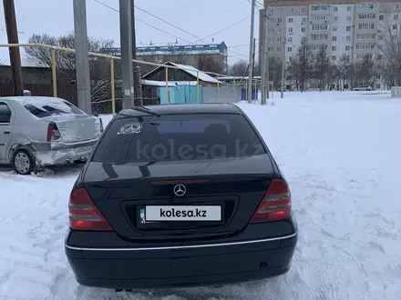 Mercedes-Benz C 180 2001 года за 2 800 000 тг. в Костанай – фото 11