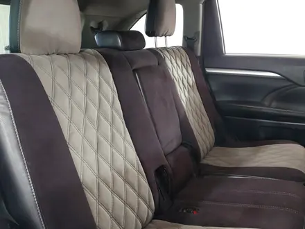 Toyota Highlander 2014 года за 12 990 000 тг. в Шымкент – фото 16