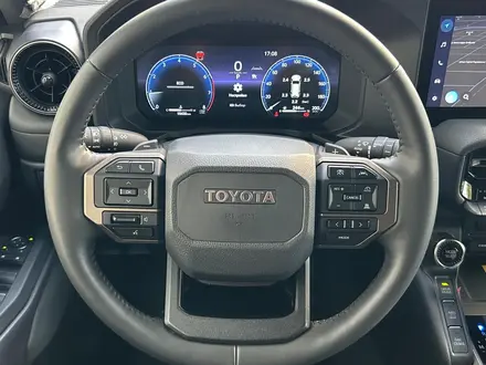 Toyota Land Cruiser Prado Luxe 2024 года за 39 000 000 тг. в Алматы – фото 25
