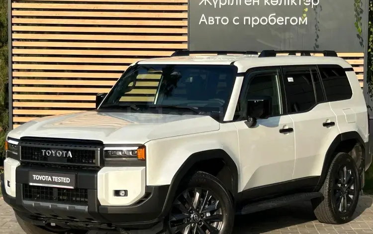 Toyota Land Cruiser Prado Luxe 2024 года за 39 000 000 тг. в Алматы