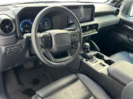 Toyota Land Cruiser Prado Luxe 2024 года за 39 000 000 тг. в Алматы – фото 15