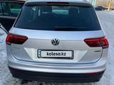 Volkswagen Tiguan 2018 года за 12 800 000 тг. в Усть-Каменогорск – фото 5