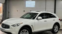 Infiniti FX35 2009 года за 10 000 000 тг. в Уральск – фото 2