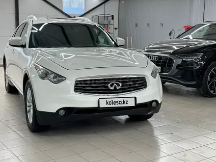 Infiniti FX37 2009 года за 11 500 000 тг. в Уральск – фото 3