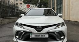 Toyota Camry 2018 годаүшін13 500 000 тг. в Алматы