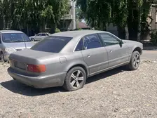 Audi A8, 1997