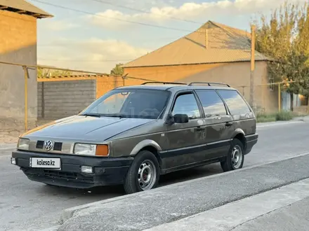 Volkswagen Passat 1993 года за 800 000 тг. в Сарыагаш – фото 2