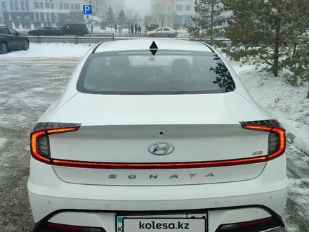 Hyundai Sonata 2023 года за 15 000 000 тг. в Астана – фото 3