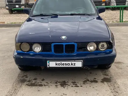 BMW 520 1992 года за 670 000 тг. в Алматы – фото 3