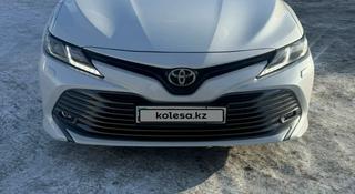 Toyota Camry 2020 года за 14 300 000 тг. в Усть-Каменогорск