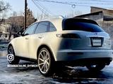 Infiniti FX35 2006 года за 8 600 000 тг. в Шымкент – фото 2