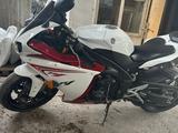 Yamaha  YZF-R1 2011 года за 2 500 000 тг. в Алматы – фото 4