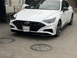 Hyundai Sonata 2021 года за 12 500 000 тг. в Алматы – фото 3