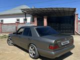 Mercedes-Benz E 220 1994 года за 1 450 000 тг. в Кызылорда – фото 3