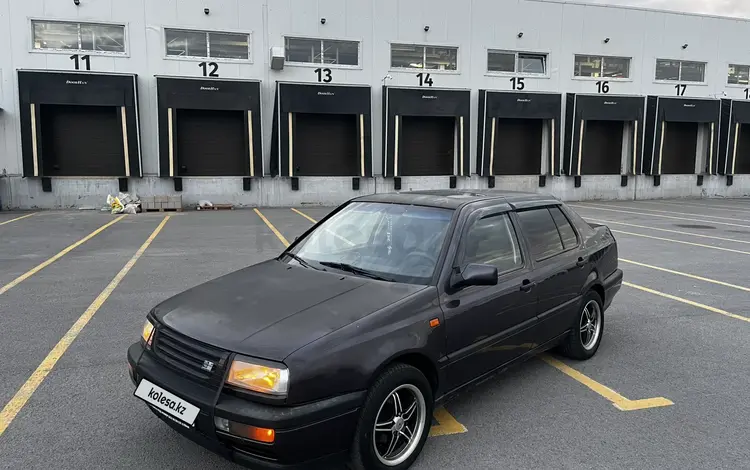 Volkswagen Vento 1993 годаүшін1 400 000 тг. в Караганда