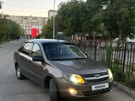 ВАЗ (Lada) Granta 2190 2015 года за 2 900 000 тг. в Павлодар – фото 3