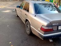 Mercedes-Benz E 230 1989 года за 1 100 000 тг. в Алматы