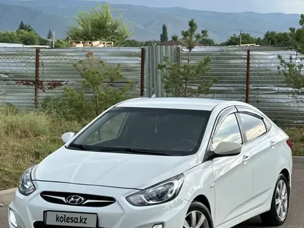 Hyundai Accent 2014 года за 3 900 000 тг. в Алматы – фото 2