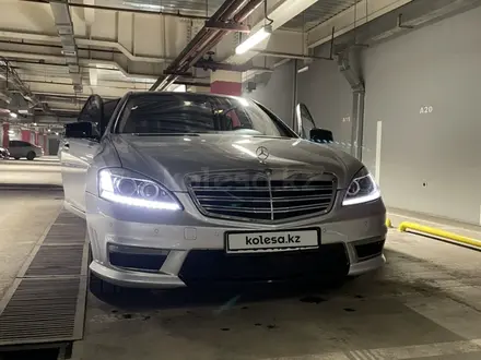 Mercedes-Benz S 500 2006 года за 10 000 000 тг. в Алматы