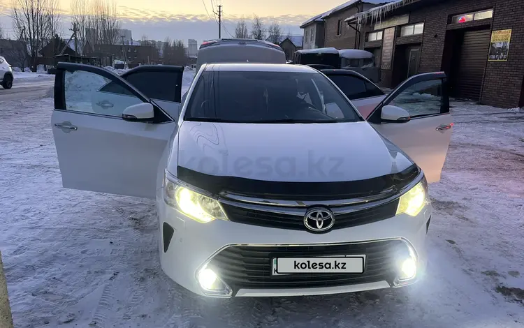 Toyota Camry 2015 годаүшін13 000 000 тг. в Астана