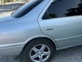 Toyota Camry 2000 года за 3 700 000 тг. в Шиели – фото 4