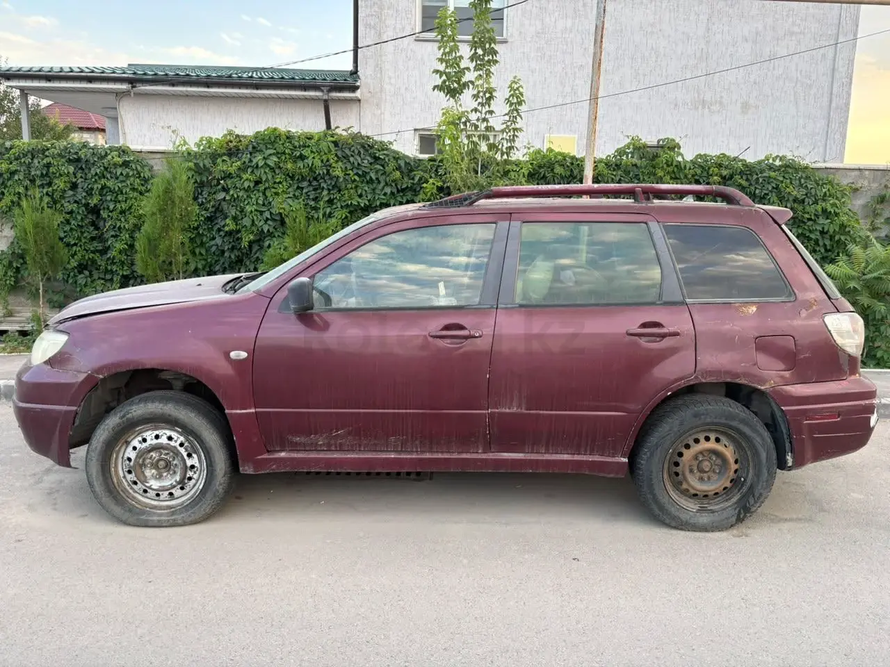 Mitsubishi Outlander, 2005