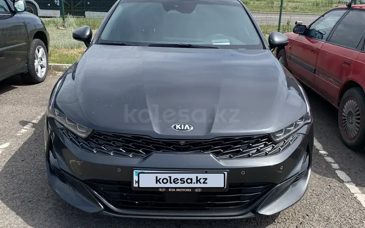 Kia K5 2021 года за 12 500 000 тг. в Астана