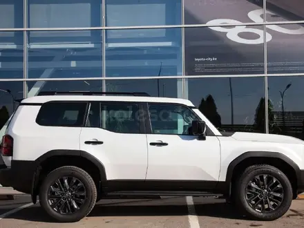 Toyota Land Cruiser Prado Luxe 2025 года за 47 995 545 тг. в Алматы – фото 14