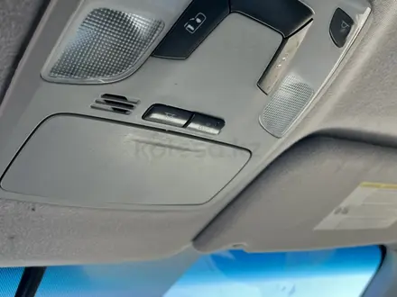 Toyota Sienna 2011 года за 6 200 000 тг. в Актобе – фото 12