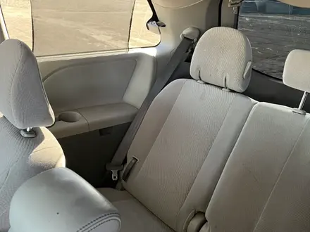 Toyota Sienna 2011 года за 6 200 000 тг. в Актобе – фото 6