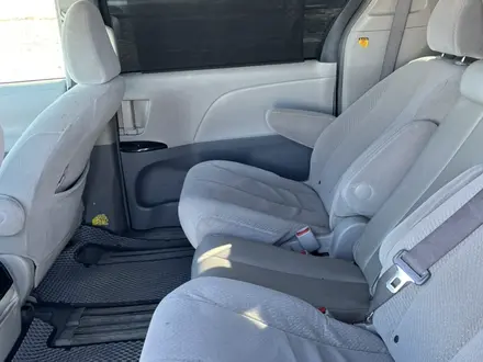 Toyota Sienna 2011 года за 6 200 000 тг. в Актобе – фото 7