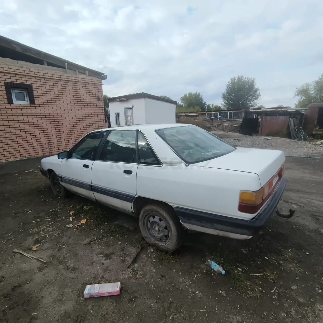 Audi 100, 1989