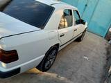 Mercedes-Benz E 200 1989 годаүшін550 000 тг. в Туркестан – фото 3