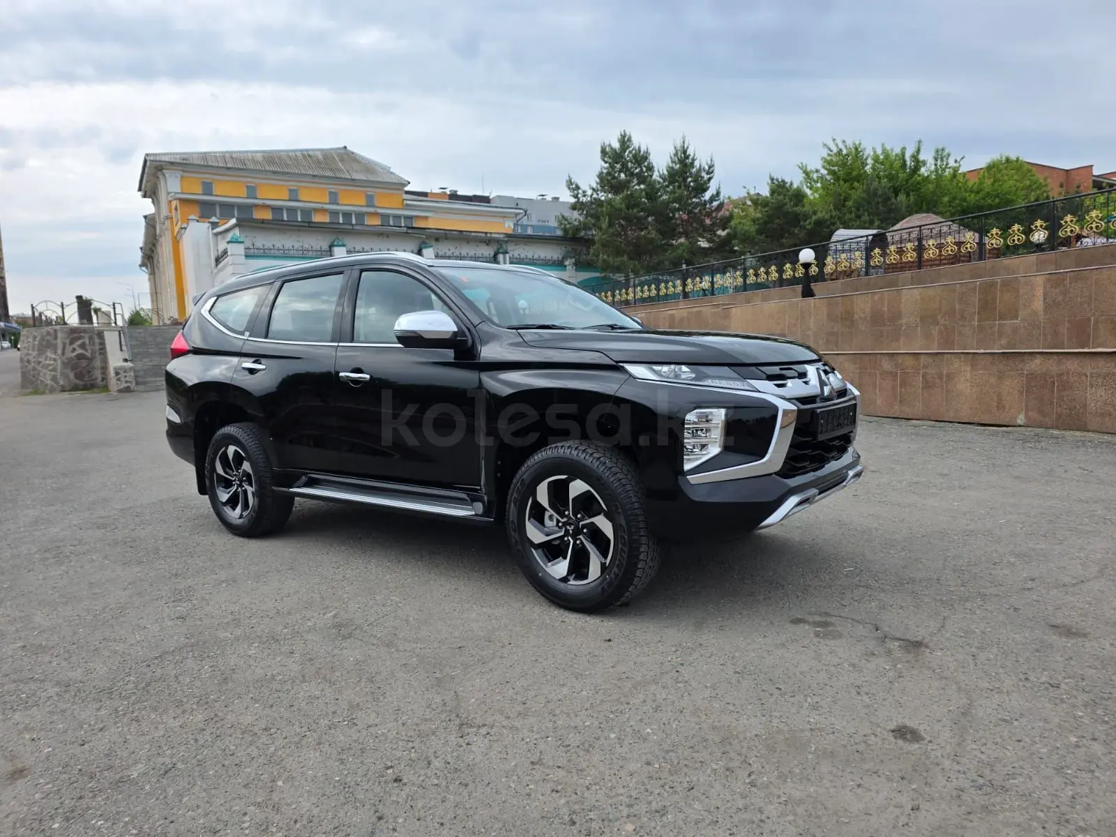 Mitsubishi Montero Sport, 2026