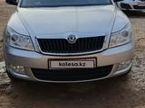 Skoda Octavia 2013 года за 5 500 000 тг. в Атырау – фото 3