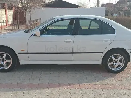 BMW 523 1996 года за 2 500 000 тг. в Актау – фото 5