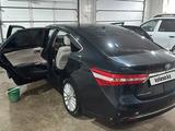 Toyota Avalon 2015 года за 9 500 000 тг. в Актобе – фото 3