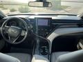 Toyota Camry 2022 года за 15 500 000 тг. в Шымкент – фото 10