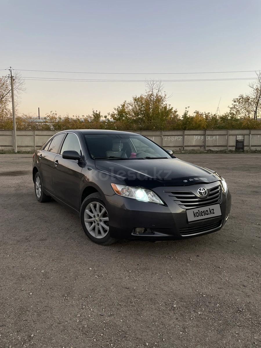 Toyota Camry 2007 г.