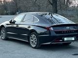 Hyundai Sonata 2021 года за 10 900 000 тг. в Жезказган
