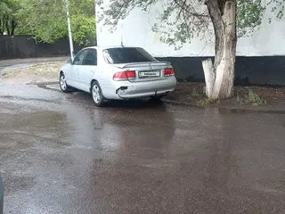 Mazda Cronos