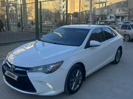 Toyota Camry 2017 года за 7 500 000 тг. в Актау – фото 3