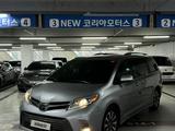 Toyota Sienna 2018 года за 18 990 000 тг. в Тараз – фото 4