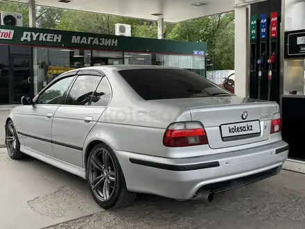 BMW 530 2000 года за 4 000 000 тг. в Алматы – фото 13