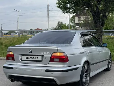 BMW 530 2000 года за 4 000 000 тг. в Алматы – фото 15