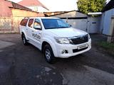 Toyota Hilux 2014 годаүшін11 000 000 тг. в Алматы