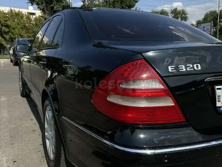 Mercedes-Benz E 320 2002 года за 5 000 000 тг. в Алматы – фото 11